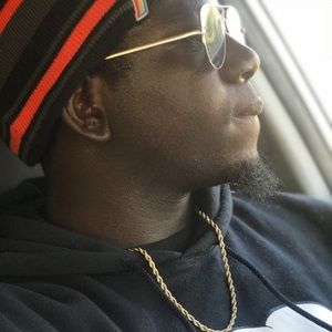 Meet your Posher, Cchristopher